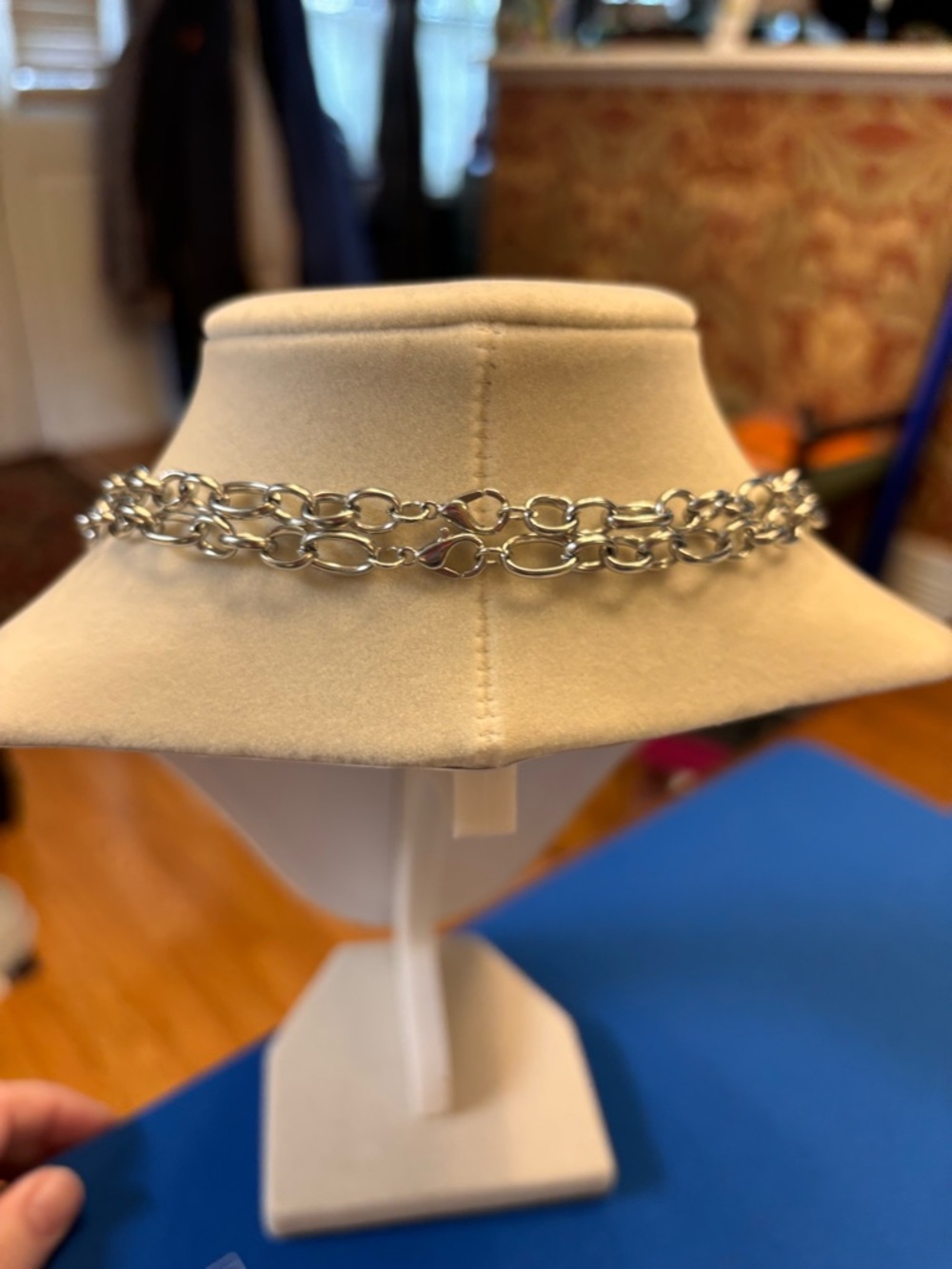 New longer Polished Silver-Link Necklace for Women - Classic Chain Style - Picture 3 of 9